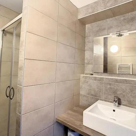 2* Pour 5/6 Pers. Au Pied Des Pistes - Fr-1-417-47 Fontcouverte-la-Toussuire