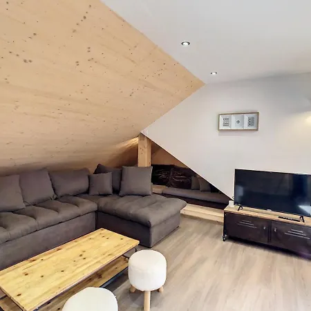 Apartment Spacieux 2 Etoiles, Proche Telesiege, 60m² Pour 6 Personnes, Ensoleille, Parking Inclus - Fr-1-417-47 Fontcouverte-la-Toussuire